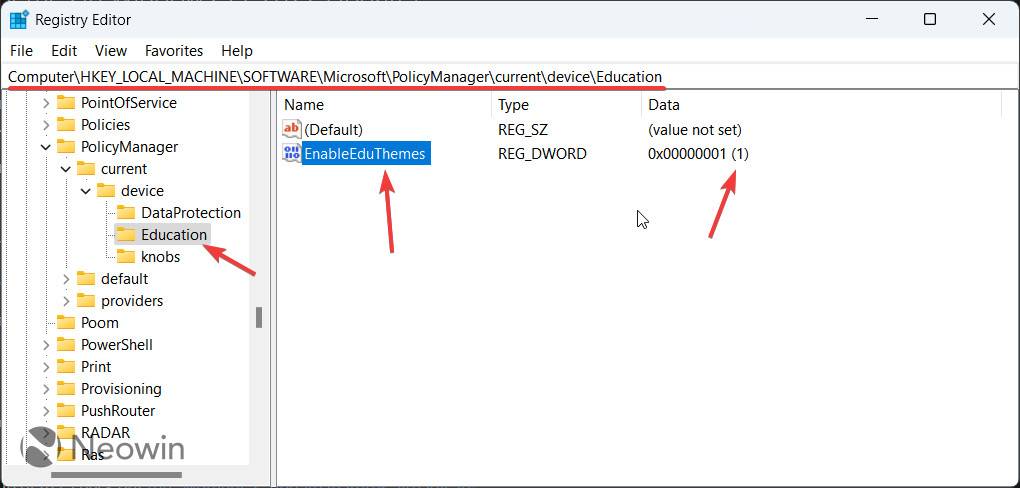 如何在 Windows 11 2022 更新中启用隐藏主题？