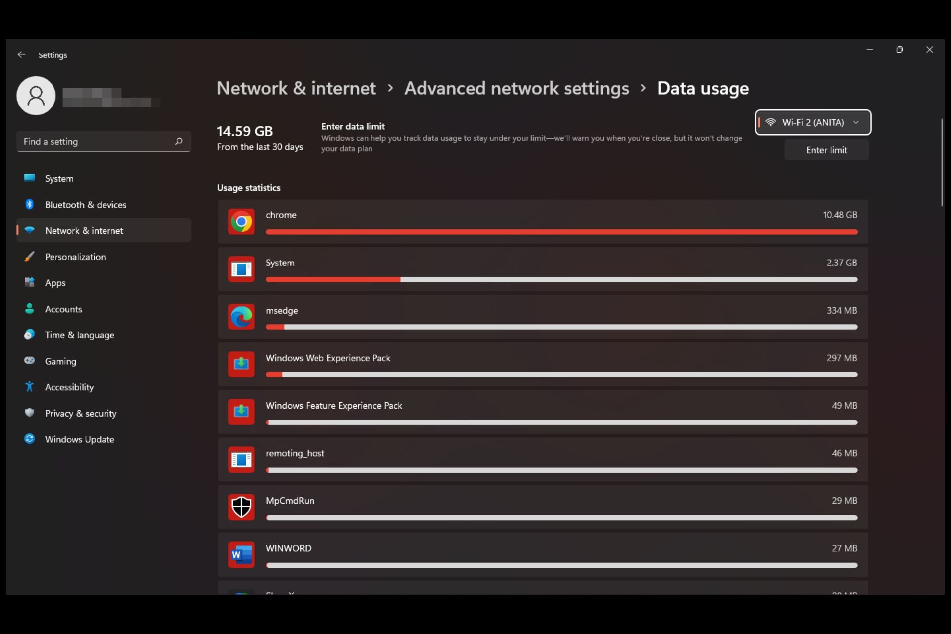 如何控制或停止 Windows 11 上系统使用过多的数据？