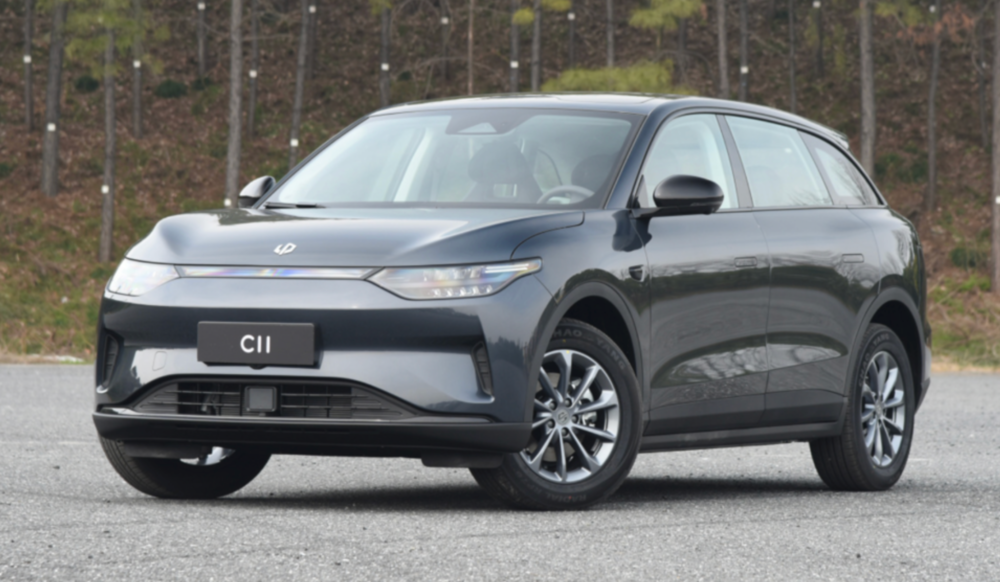 都是黑马?配置续航全都要,二十万电车该选谁?