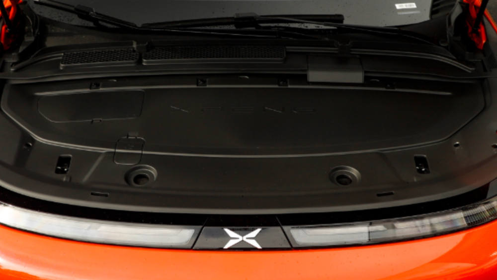 都是黑马?配置续航全都要,二十万电车该选谁?