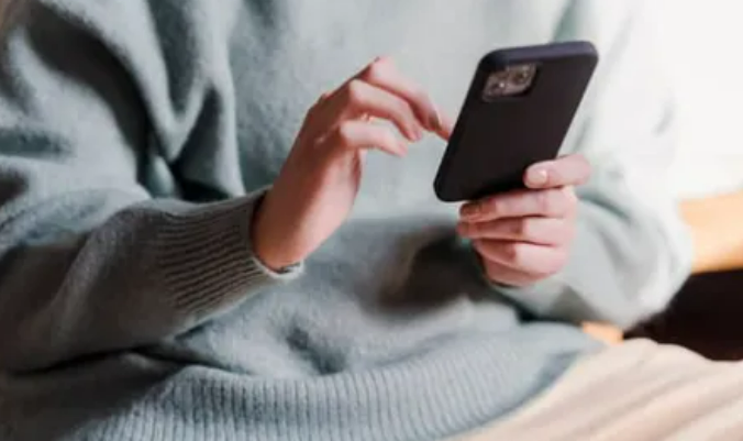 iPhone突然关闭怎么处理？提供几个有效的解决方案