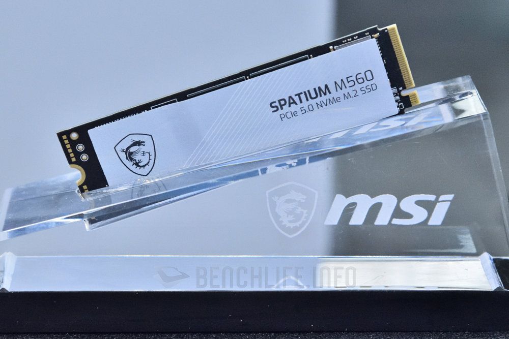 微星展示 Spatium M560 SSD：传输 10000 MB/s，首搭 SPATIUM 散热方案