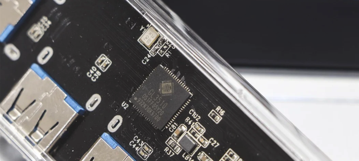 雷神银翼主机声卡爆音？Cirrus Logic 音频 Codec 老化故障修复