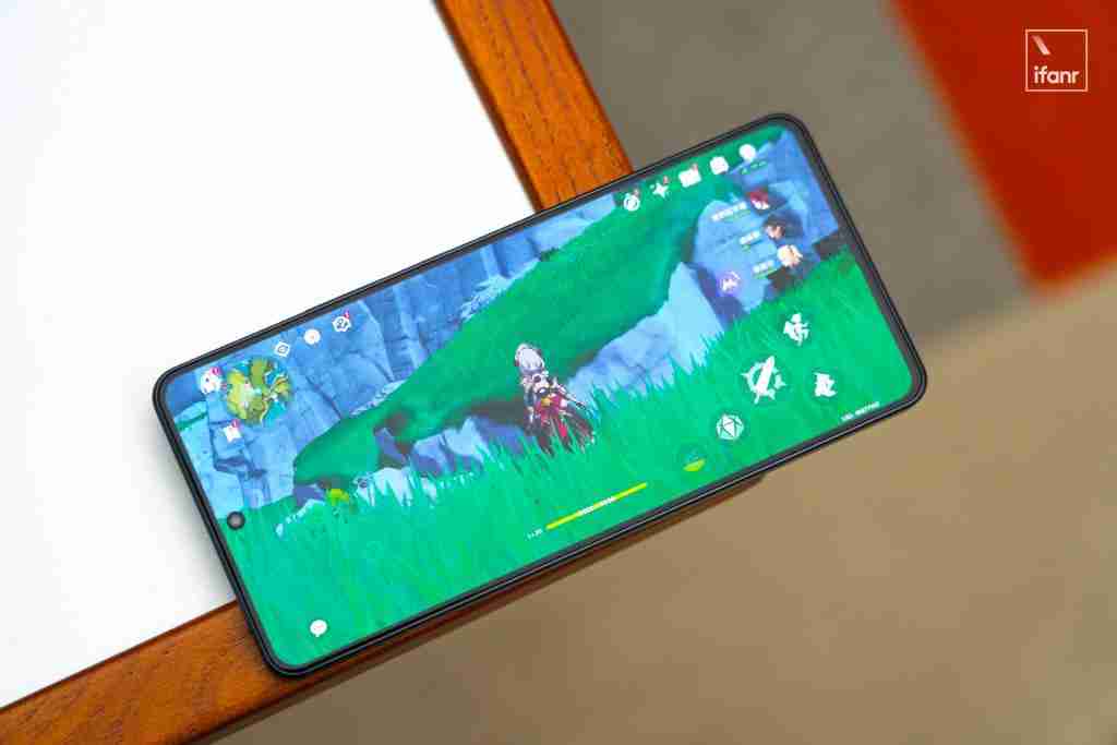 8000mAh 大电池,是手机、板砖还是充电宝?