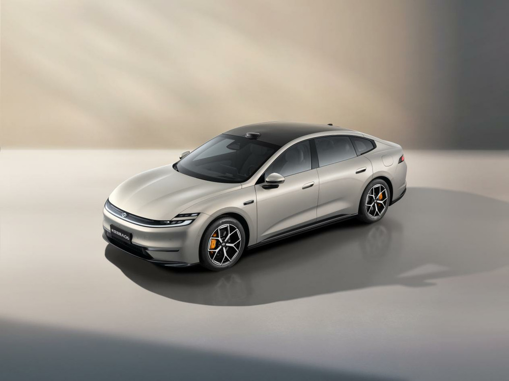 长安启源A06首推145°无级电动零压后排座椅 打造人体舒适黄金角度