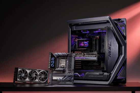 华硕ROG X870E HERO BTF背置主板震撼科隆游戏展