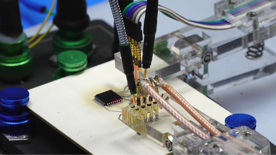 酷冷至尊V1000纹波测试与稳定性实测