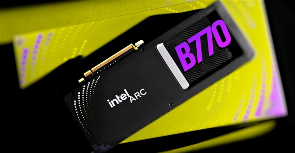 Intel显卡首战高端，功耗达300W